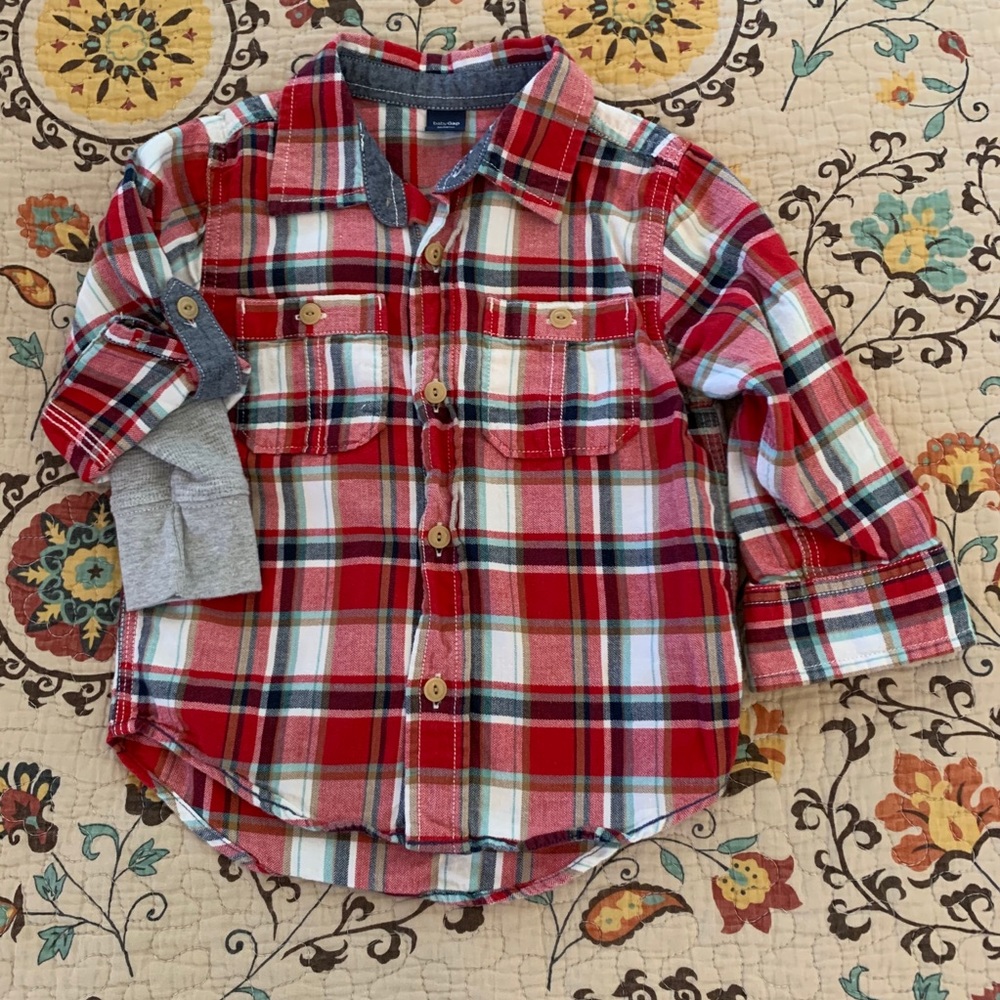 🔴 *5 for $20 Sale* Boys Gap plaid shirt Size 2t